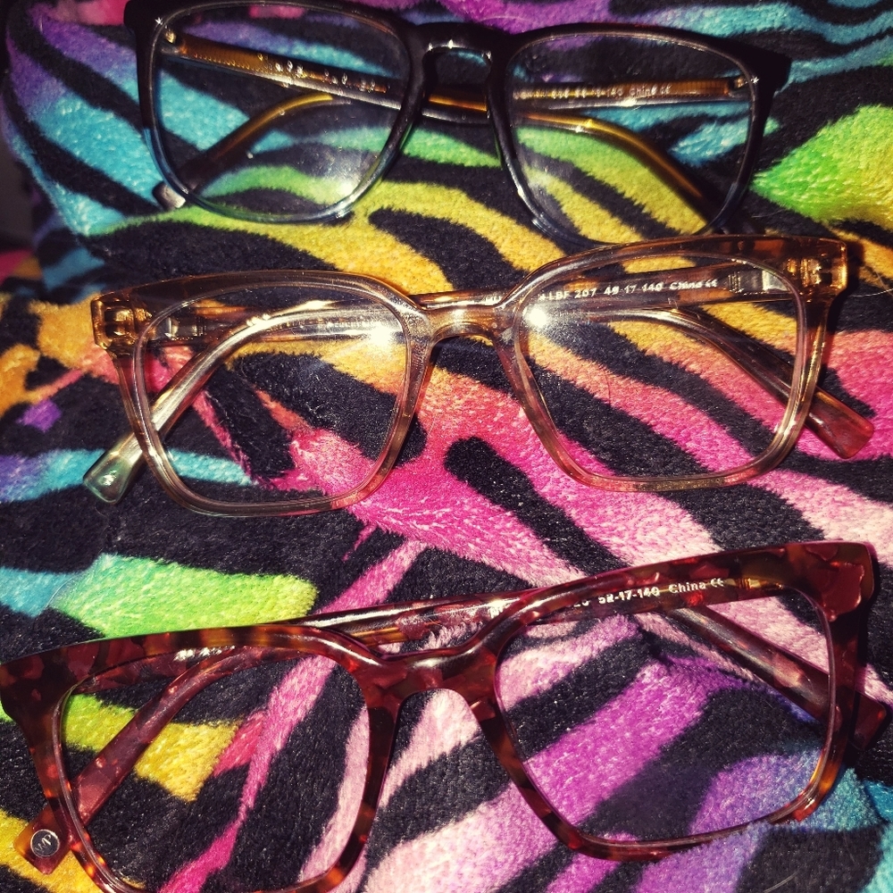 Glasses *no prescription